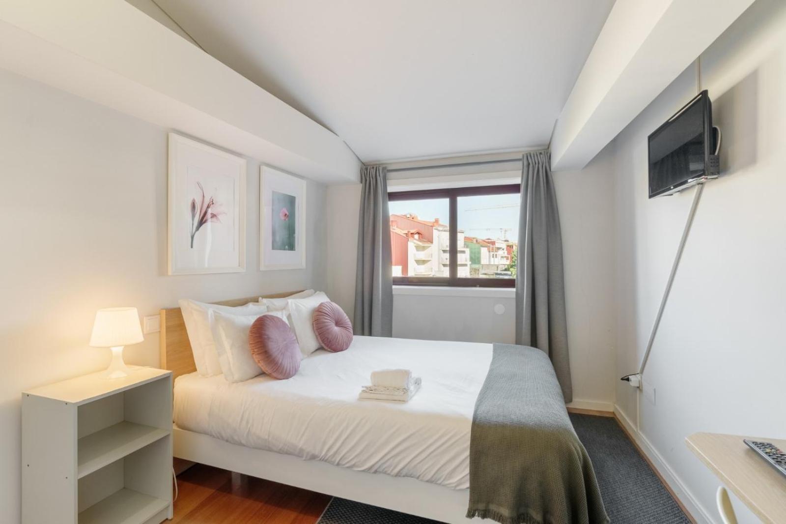 Bellu Studios & Suites Μπράγκα Εξωτερικό φωτογραφία