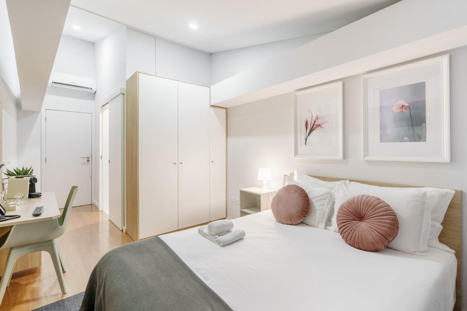 Bellu Studios & Suites Μπράγκα Εξωτερικό φωτογραφία